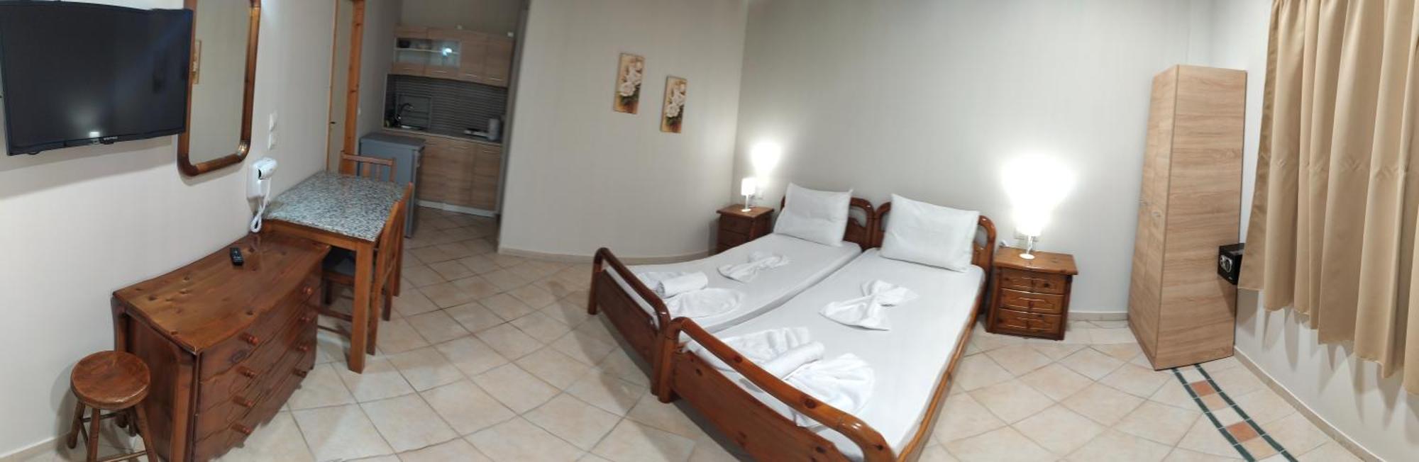 ζante Dolphin Aparthotel