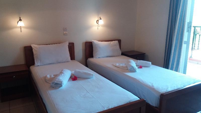 ζante Dolphin Aparthotel