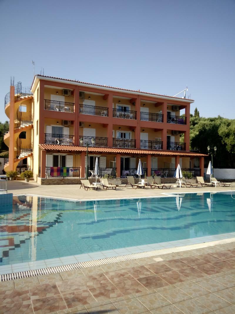 ζante Dolphin Hotel de apartamente 2*